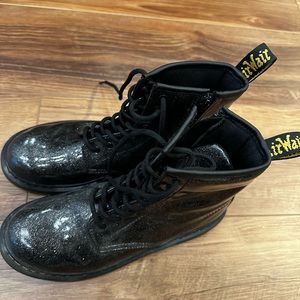Girls size 5, glitter  dr martens.